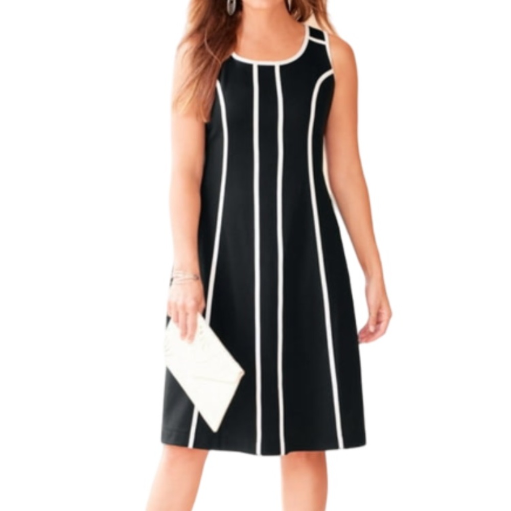 NEW Elegant Women Black and White Dress. Size 14